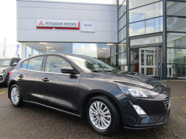 Ford Focus 1.0 FOCUS TITANIUM AUTO Hatchback Petrol Blue